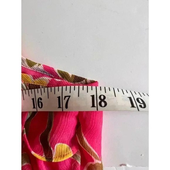 Spense pink liberty floral ruffled halter top size medium - Picture 7 of 8